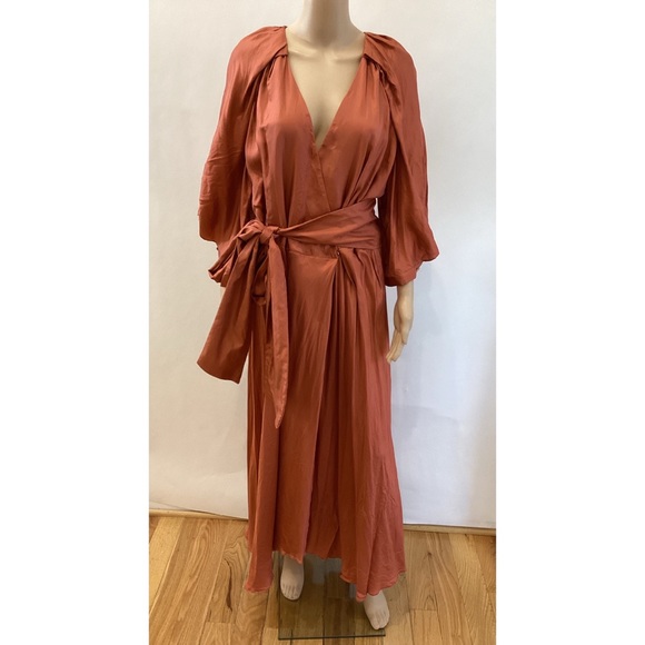 GINGER & SMART V-NECK WRAP DRESS - Picture 2 of 8